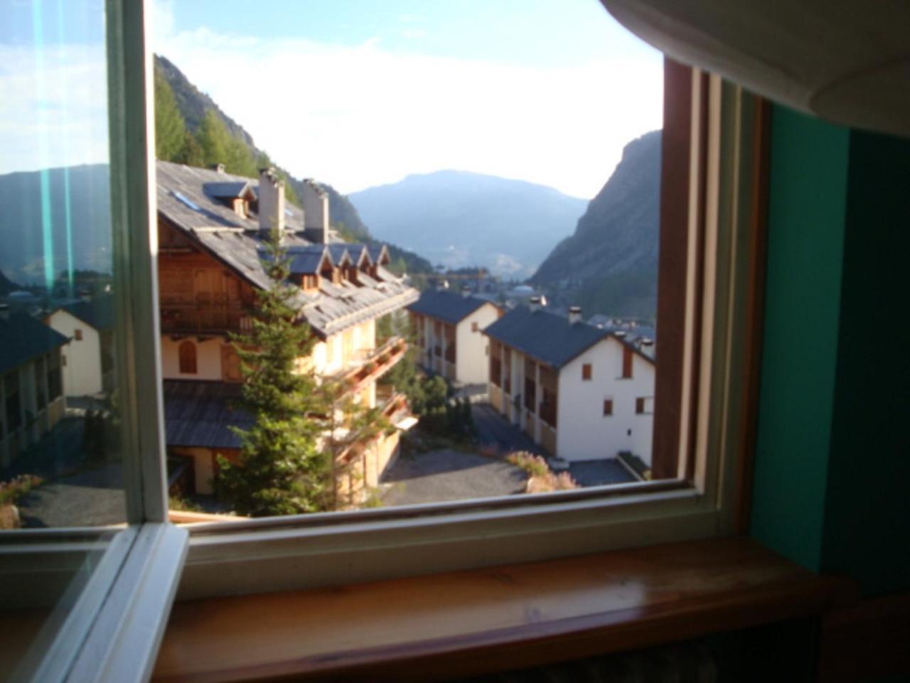 Panorama Apartment Claviere Exterior foto